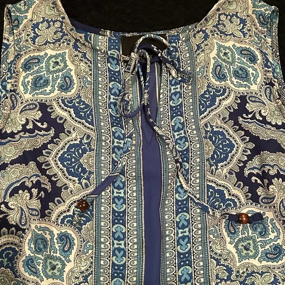 Cynthia Rowley sleeveless paisley blue blouse, size S - Picture 4 of 7